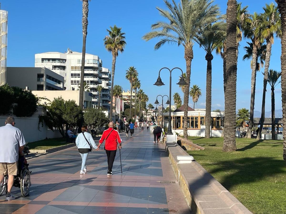 Apartamento 2 Bed Penthouse With Sea View Torremolinos Exterior foto