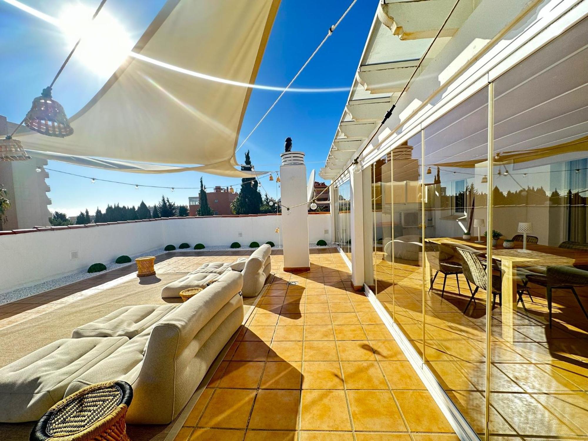 Apartamento 2 Bed Penthouse With Sea View Torremolinos Exterior foto